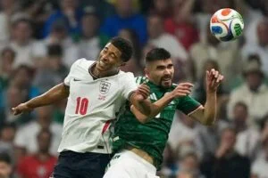 Storms, altitude and high drama. Mexico and England deliver a thrilling World Cup reminder