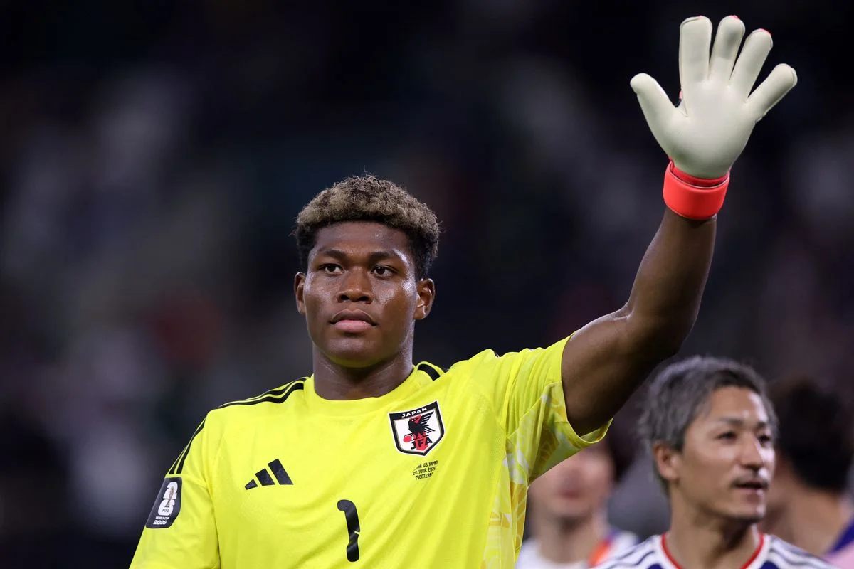 Zion Suzuki.